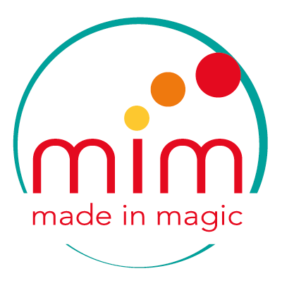 logo made in magic web agency milano pero