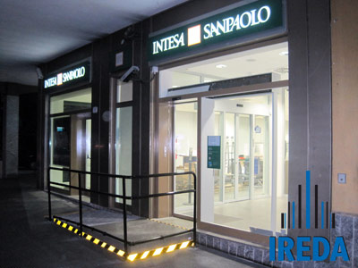 intesa san paolo 02