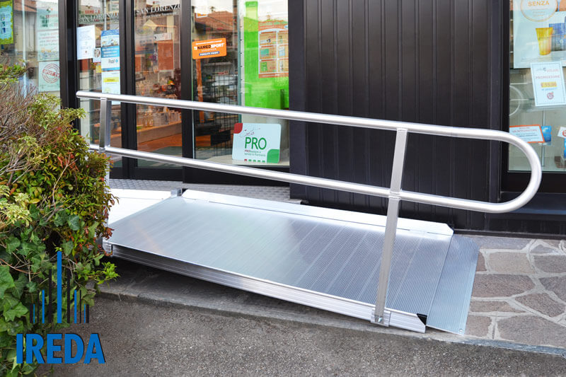 Rampe Disabili Farmacie Parabiago Progetto E Installazione 05