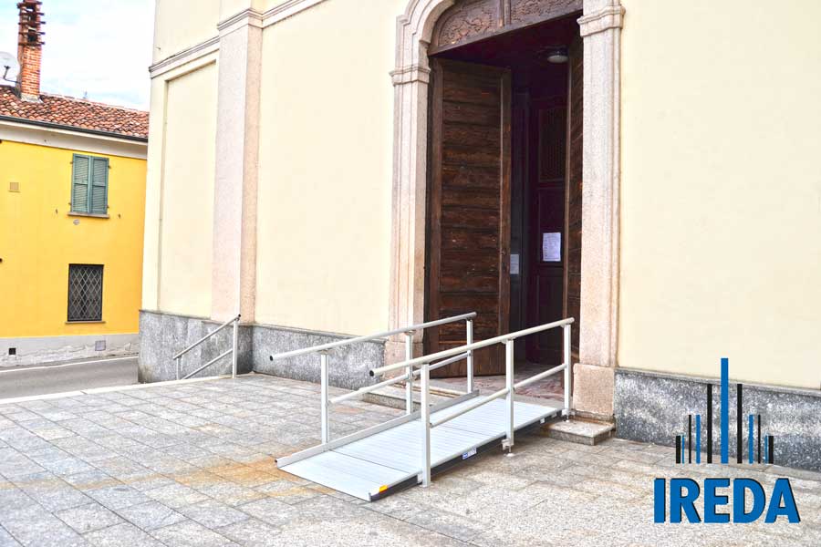 Rampa modulare ingresso Chiesa S.Siro - 01