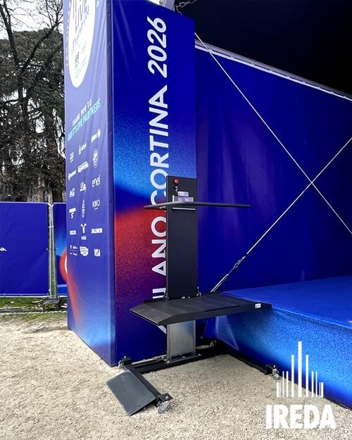Noleggio Pedane Elevatrici Disabili Milano Cortina 2026: Pedana Slim-lift aperto