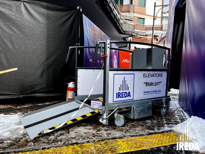 Noleggio pedane elevatrici per disabili a Milano Cortina 2026: la pearl lift