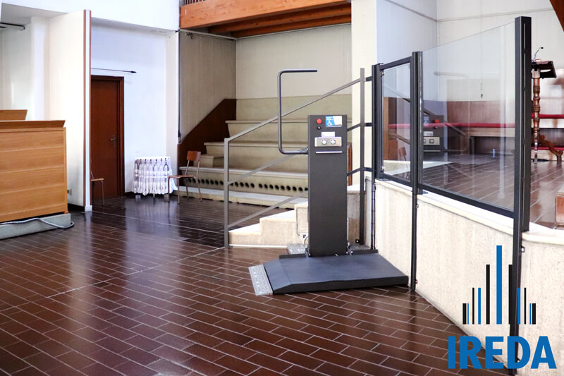 TT 3000 | Piattaforma elevatrice - Singolo pantografo
