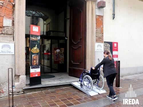 Quando è nata l'accessibilità? installazione rampa a Monza