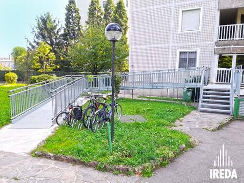 Rampa Modulare IREDA Access in Condominio a Milano