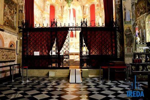Rampe Disabili Portatili Duomo Monza Interno 02