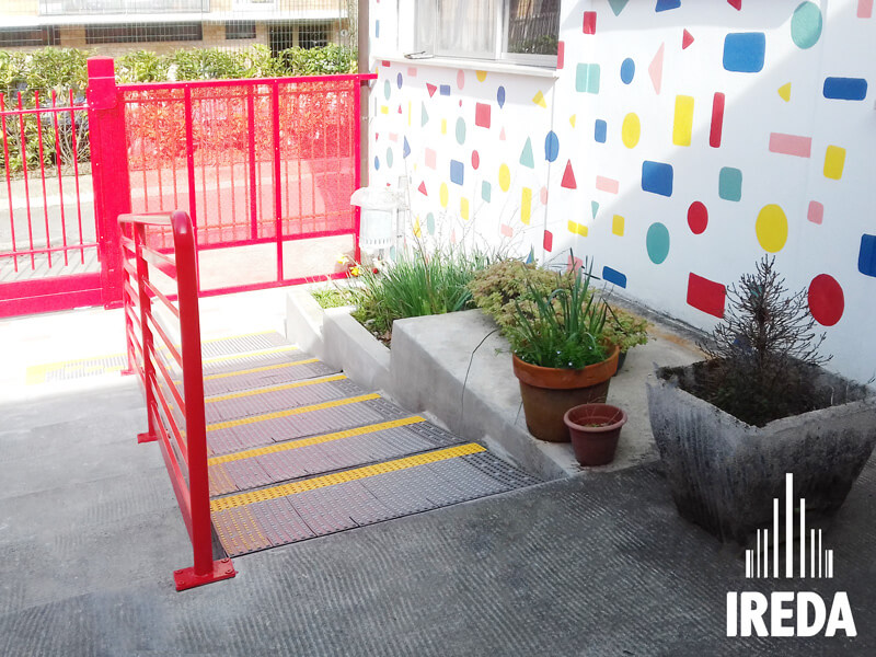 Rampe Disabili Componibili Installate In Un Asilo A Milano 04