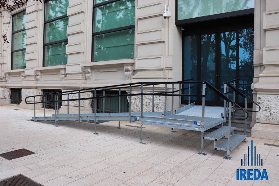 Noleggio Pedane Per Disabili Milano Hotel Excelsior