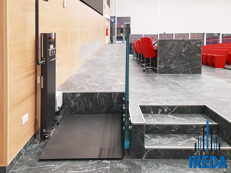 Piattaforma Elevatrice Disabili Milano: Installazione in Ospedale