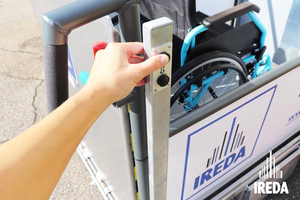 Piattaforma Elevatrice Pearl Lift - pulsante