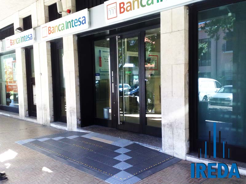 Rampa Accesso Banca Milano