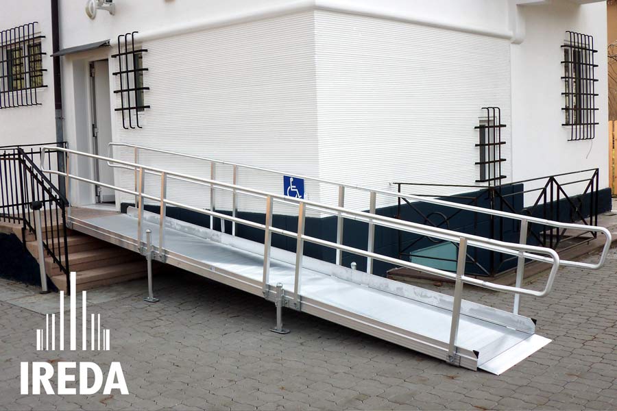 Rampa modulare per disabili dritta