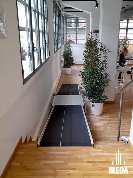Rampa in alluminio agganciata
