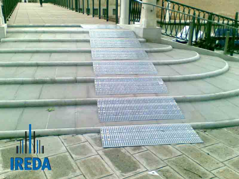 Rampe IREDA a Venezia: Ponte S.Pietro (1)