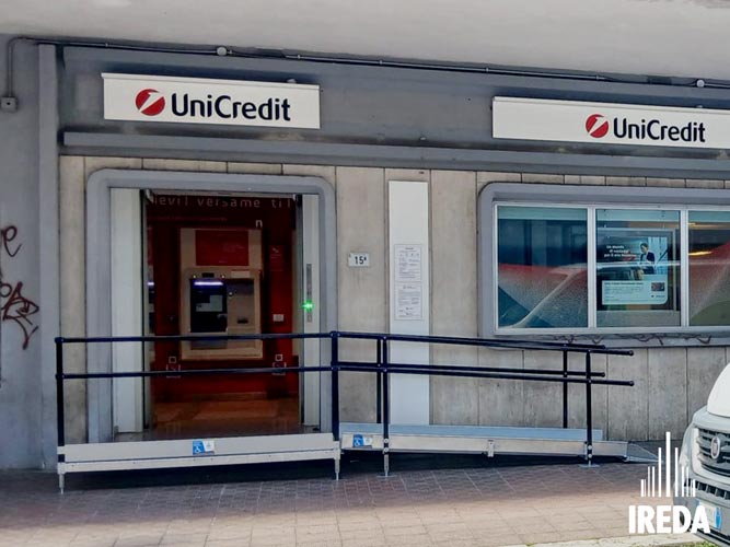 Pedane disabili Milano Unicredit