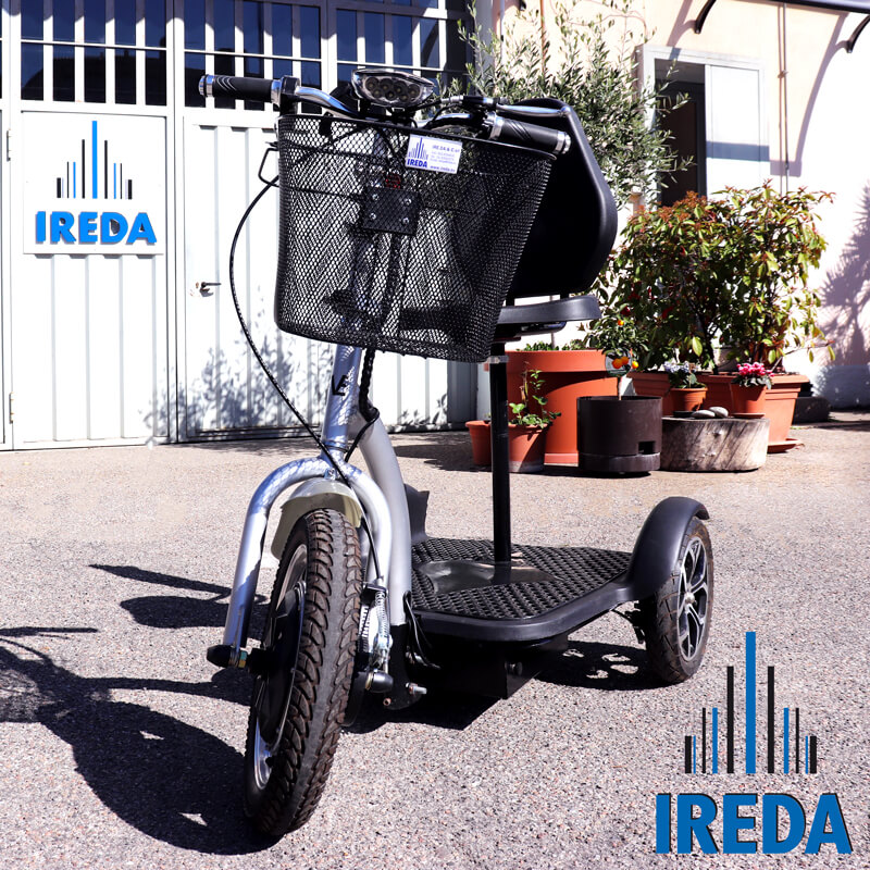 Scooter Elettrici 3 Ruote Essential ZT16 01