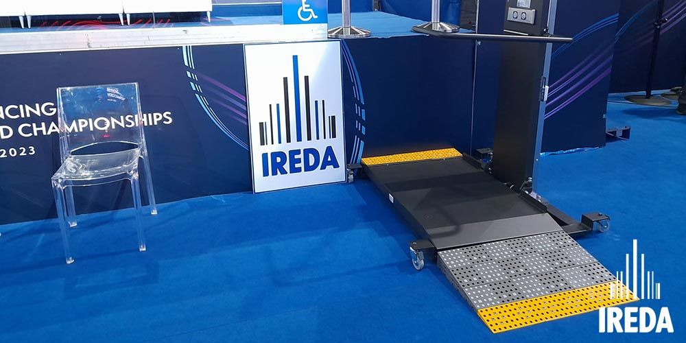 Noleggio Mini Elevatori per Disabili Milano: Pratici e Discreti